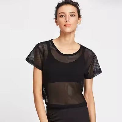 Camiseta com manga em tela