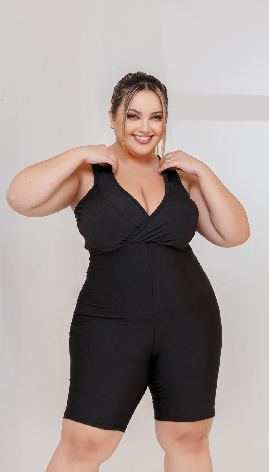 Macacão curto - Fabiana